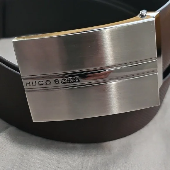 Hugo Boss Reversible Belt - Picture 2 of 4